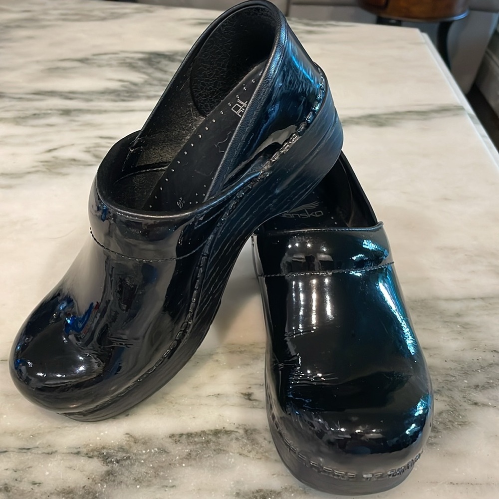 Dansko black patent leather 36